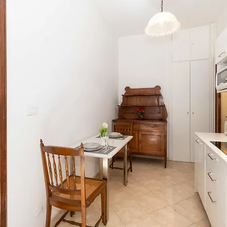 Apartment Lungo Dora Voghera Lovely