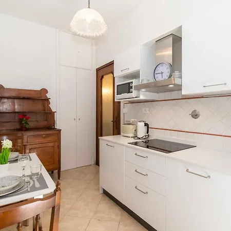 Apartment Lungo Dora Voghera Lovely Turin