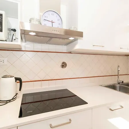 Apartmán Guesthost - Lungo Dora Voghera Lovely