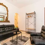 Guesthost - Lungo Dora Voghera Lovely Apartman Torino