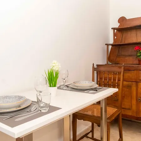 Guesthost - Lungo Dora Voghera Lovely * Turin