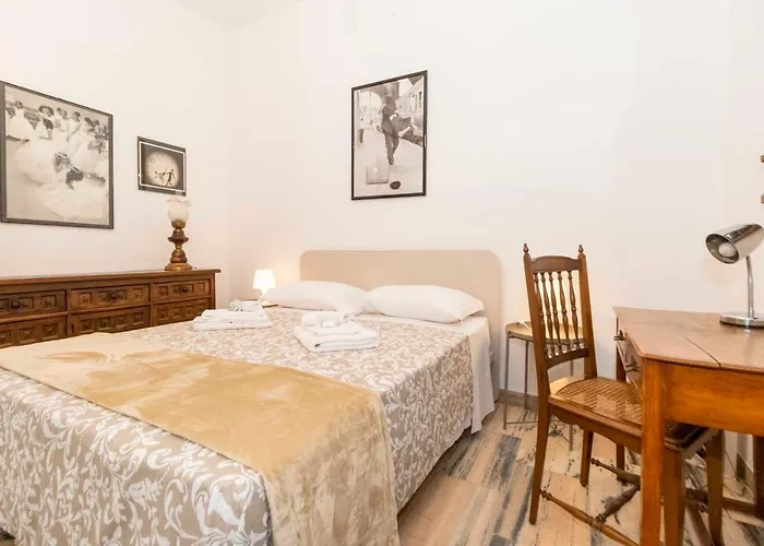 Lägenhet Guesthost - Lungo Dora Voghera Lovely