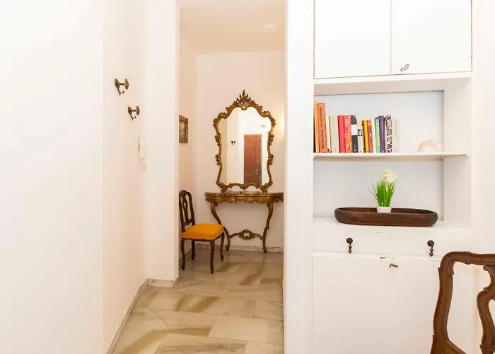 Guesthost - Lungo Dora Voghera Lovely *